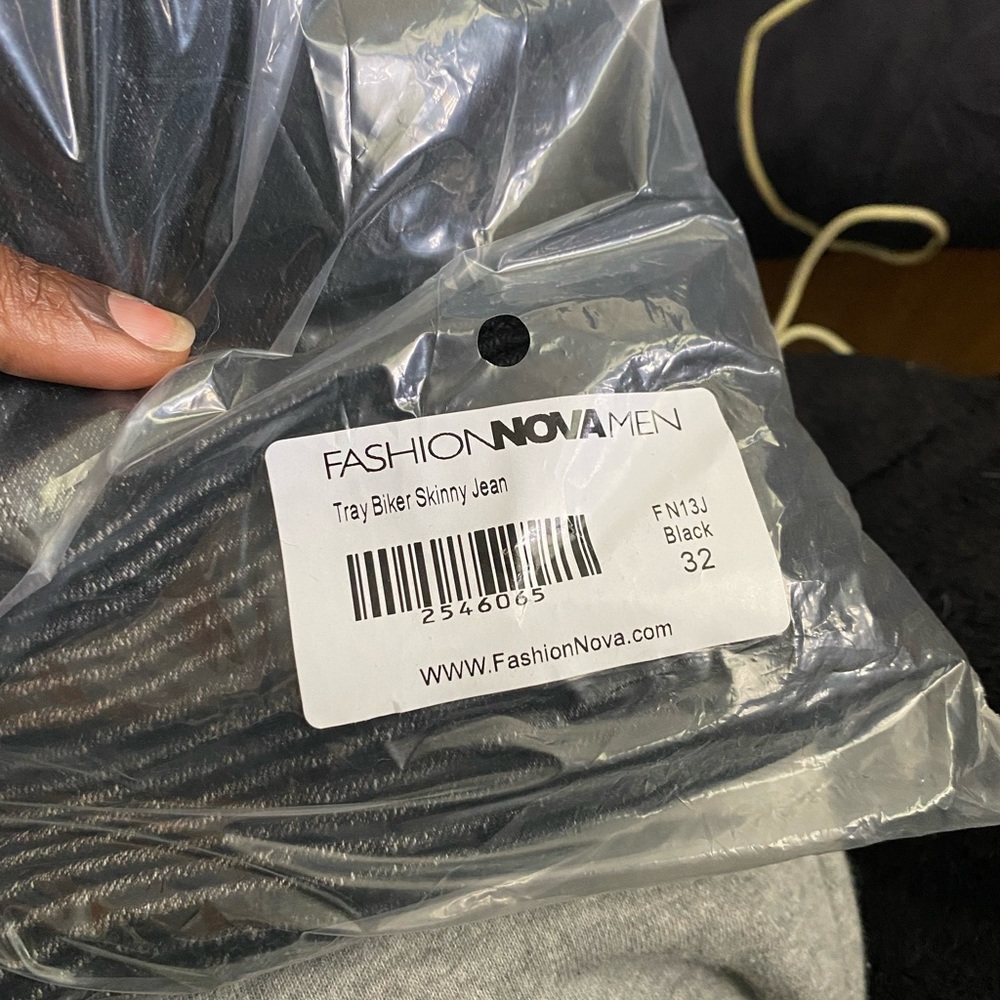 FashionNova Men’s Biker Skinny Jeans Sz 32